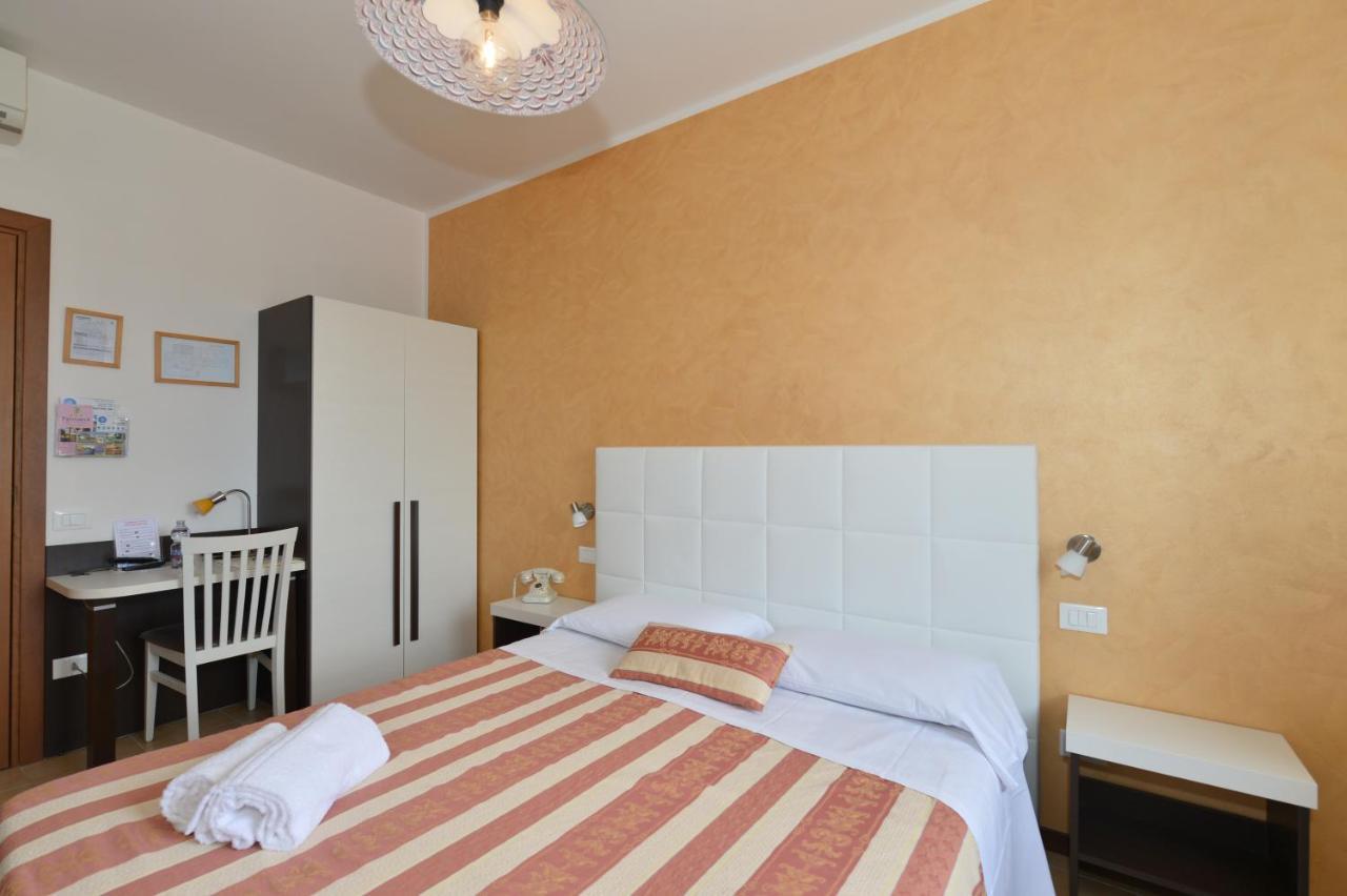 Albergo Panoramica Bardolino Exteriör bild