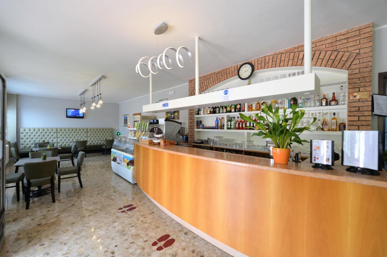 Albergo Panoramica Bardolino Exteriör bild