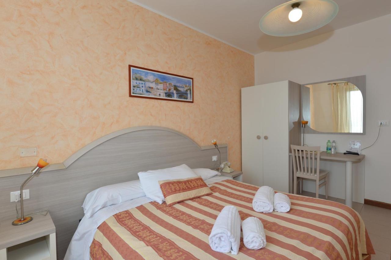 Albergo Panoramica Bardolino Exteriör bild