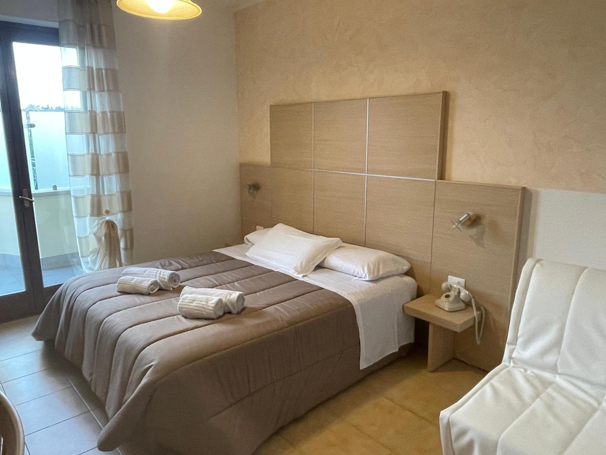Albergo Panoramica Bardolino Exteriör bild