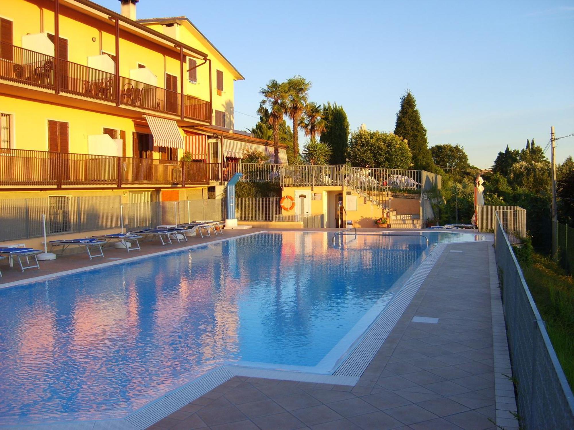 Albergo Panoramica Bardolino Exteriör bild